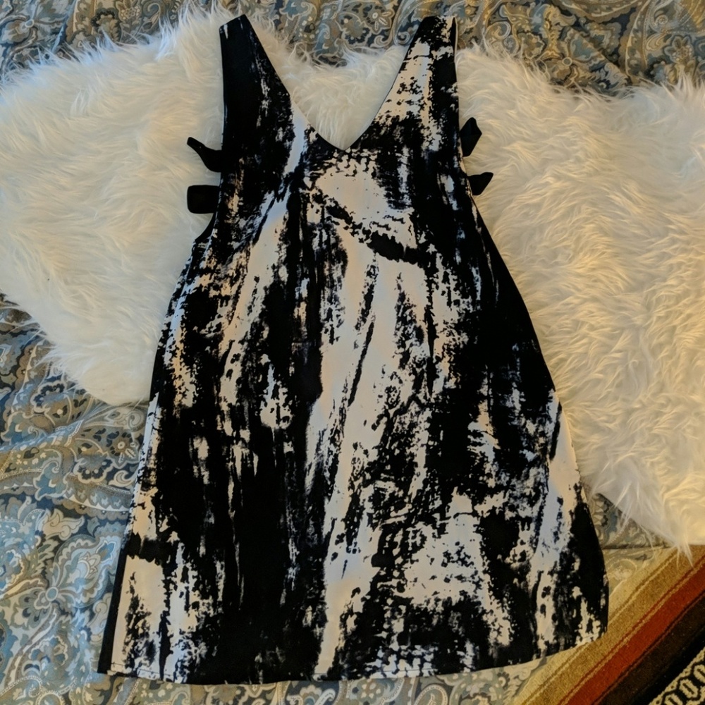 Black and White shift dress